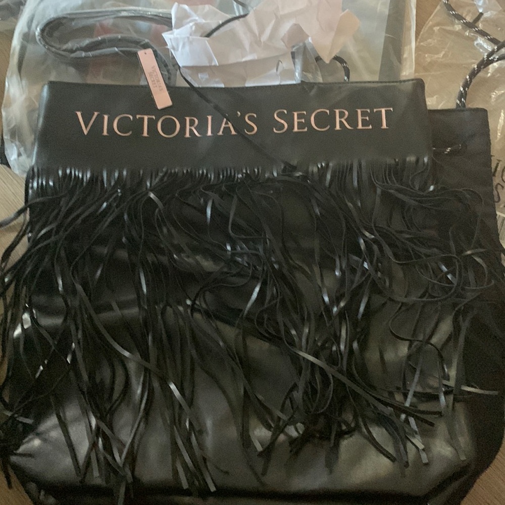 Victoria Secret Fringes Tote bag bray new